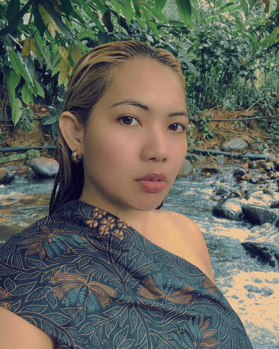 eva_matria's tweet photo. still a jungle girl #evamaria https://t.co/LqaSUA10VY
