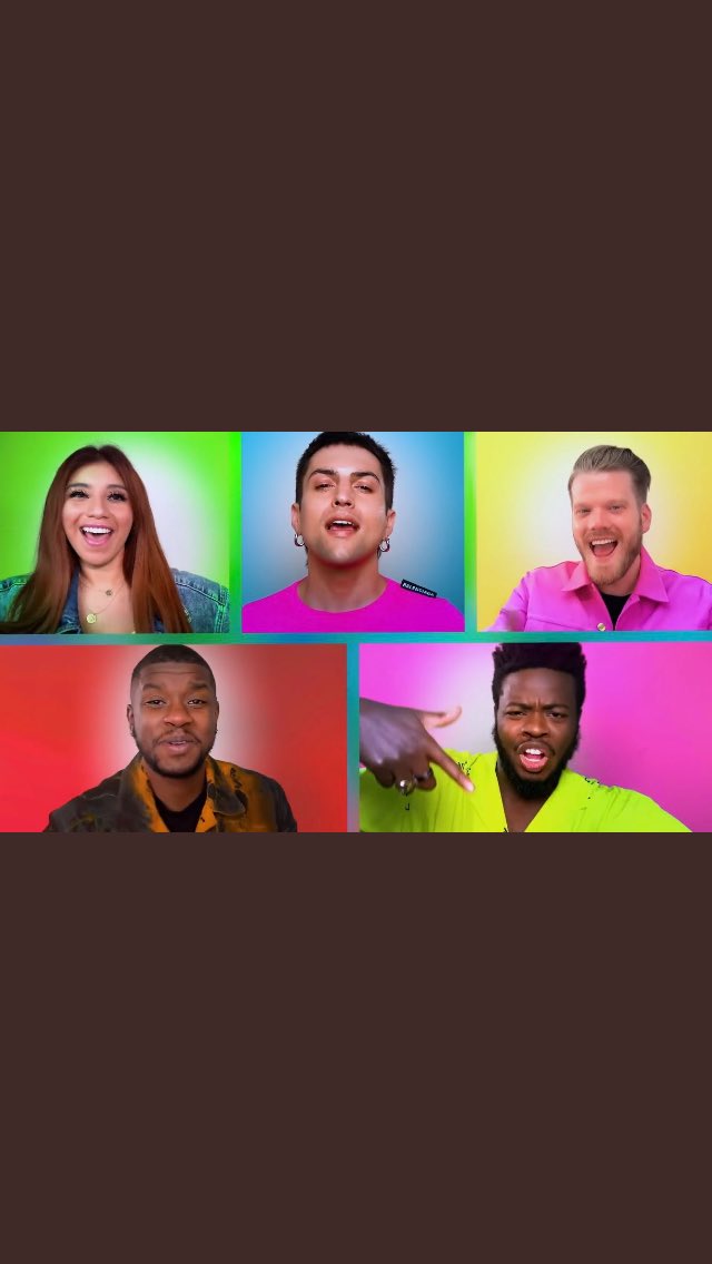 JulianaZabalaG2's tweet photo. Día 16 del #ScottMonth y como hoy es día de estreno, aquí algunas fotos de estrenos de nuestro amado @scotthoying lindo miércoles para tod@s https://t.co/NnBeYuwSg8