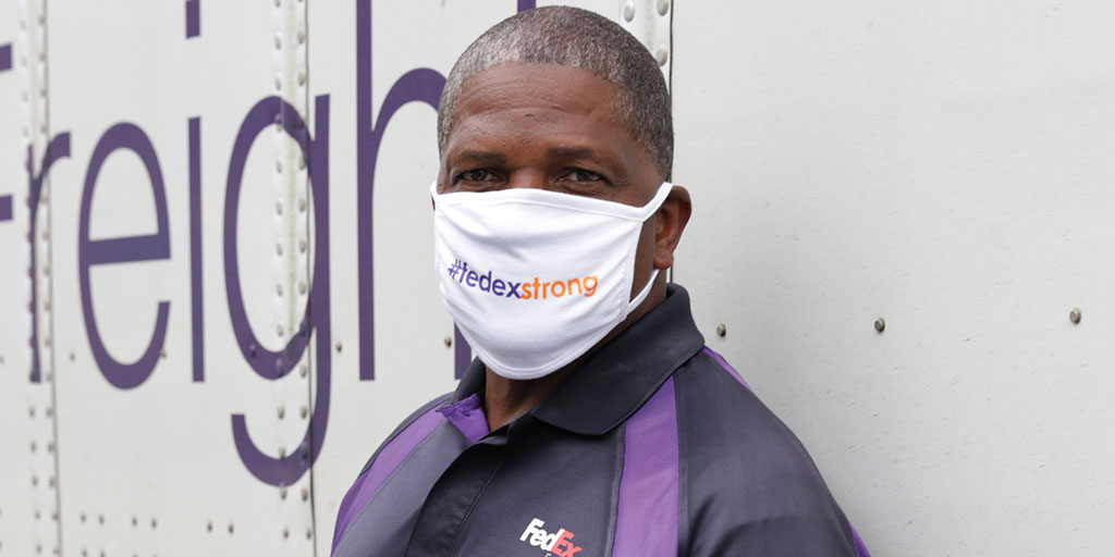 Raymond Bradford is one of our many truck drivers that we’re celebrating this National Truck Driver Appreciation Week. His work has benefited organizations throughout Memphis, TN and beyond.
Thank you for all you do, Raymond! #NTDAW #ThankADriver https://t.co/s6FqEtligu
