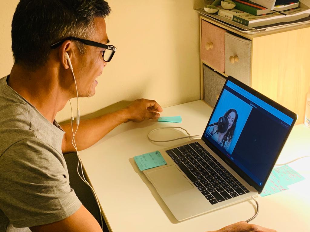 BouncebackFood's tweet image. Episode 3 of our new podcast is now live!

This week we hear from Sawat, founder of the Thai Farm Cooking School in #ChiangMai. There's also an interview with Victoria Rebekah, a traditional artist based in #Sandbach! Listen for free via Spotify:

open.spotify.com/show/0ZjlNT9Nv…

#SocEnt