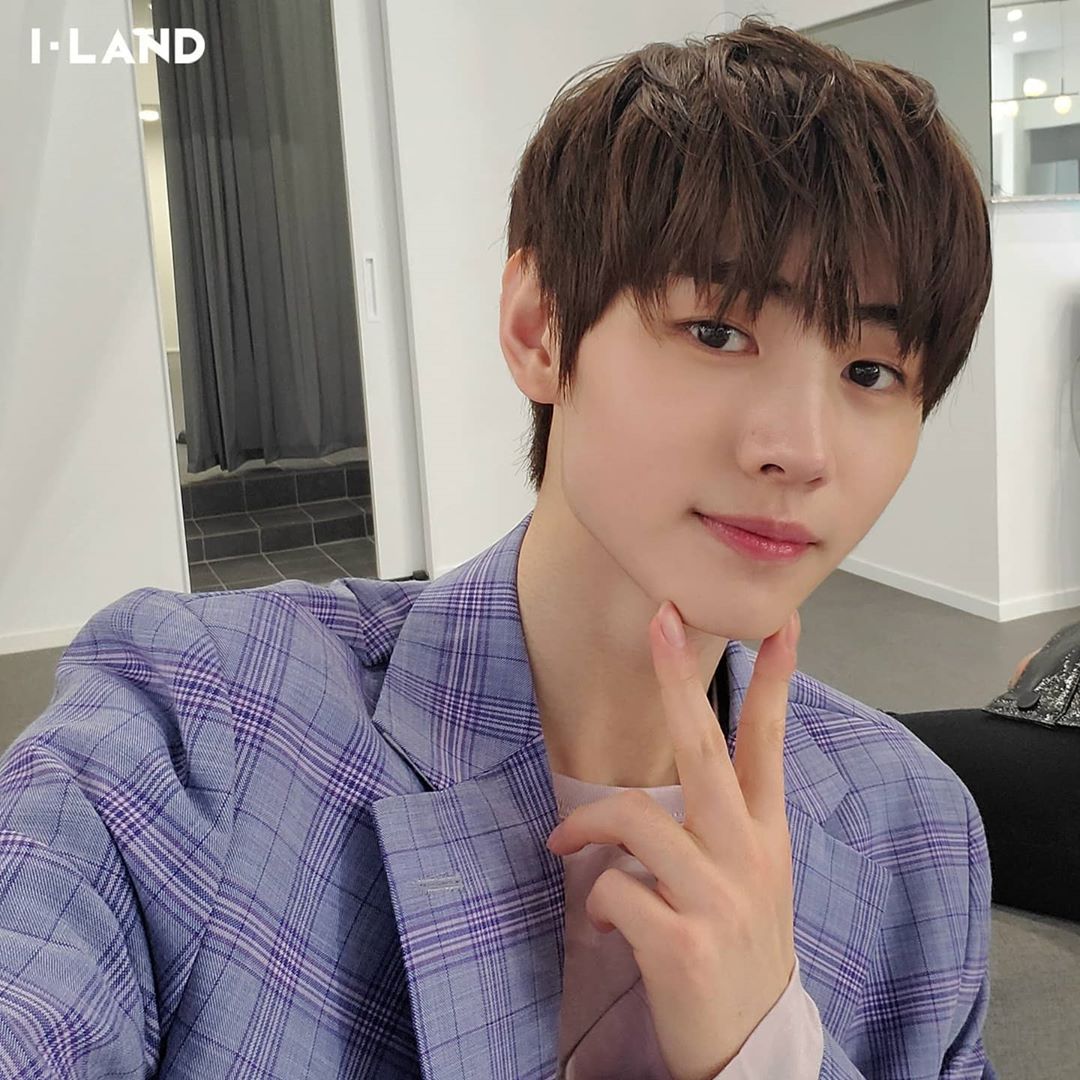 ENHYPENFOREVER7's tweet photo. I-land jake and sunghoon are so cute and cuter when together #ilandjahoon #ILAND_EP10 #ilandjake #ilandsunghoon https://t.co/GDKAYnE1rr