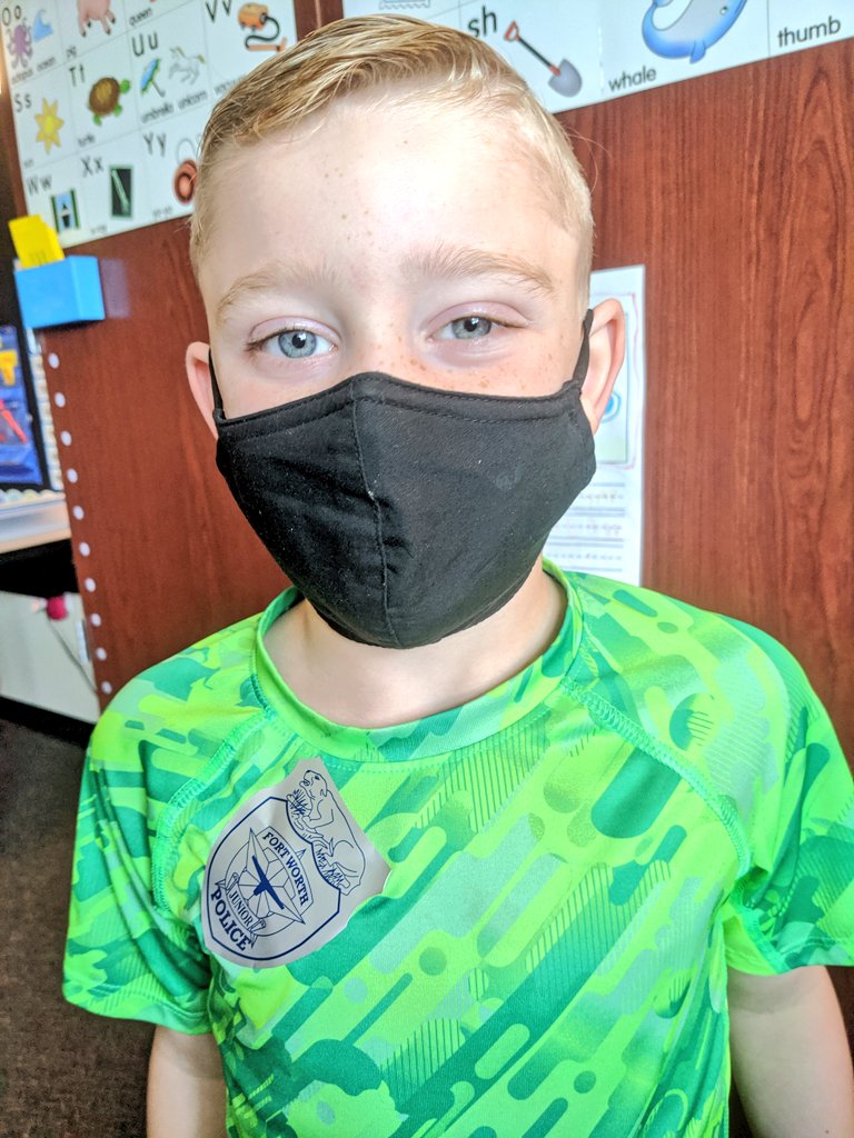 jenaedukes's tweet photo. Today we had the opportunity to meet Officer Luker and tour his police car with the lights and sirens! 🚓 He also joined us for a live zoom to share all about his job and how he helps the community! @MrsPennyB @whitneyreed @SenderaRanchEle https://t.co/nxJUyigmdQ