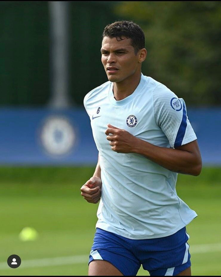 Thiago Silva finally resumes Training 
@ Cobham 🔥🔥🔥🔥
#OhhThiagoSilva