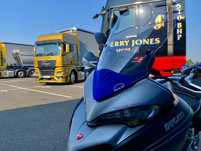 sales-service-business-support-jobs-uk-wide-man-truck-bus-uk