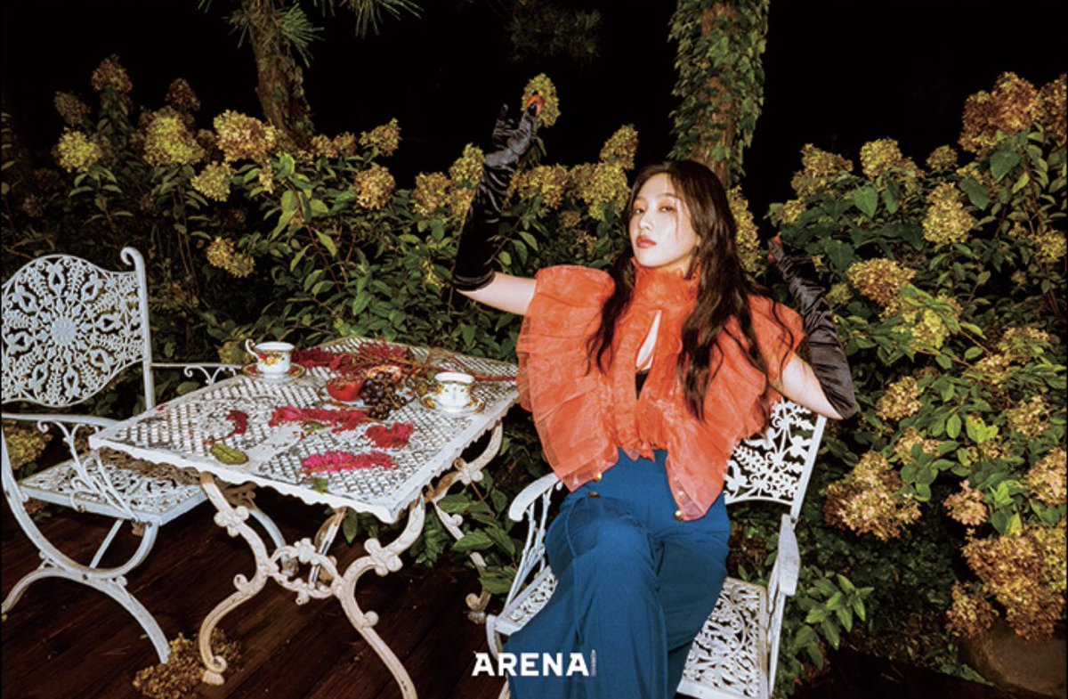 _joyo903's tweet photo. 헉 대박
아레나 옴므 10월호 레드벨벳 조이❤️ https://t.co/QzlcBEhXQ9