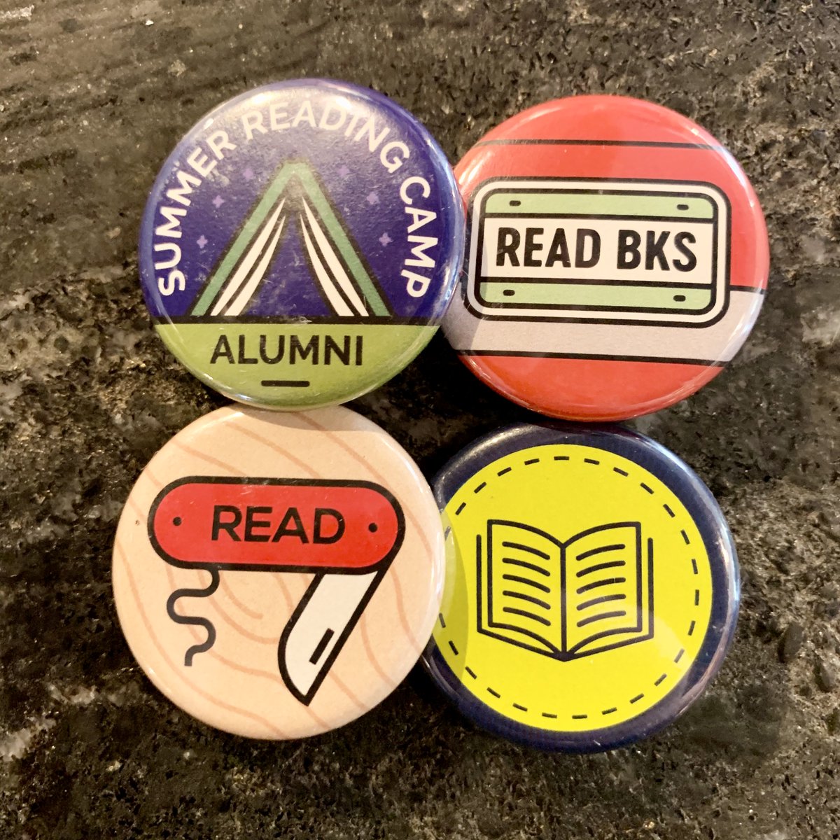 BardsAlley's tweet image. We&apos;re Summer Reading Camp Alumni in this week&apos;s #ButtonChallenge. Which button are you?