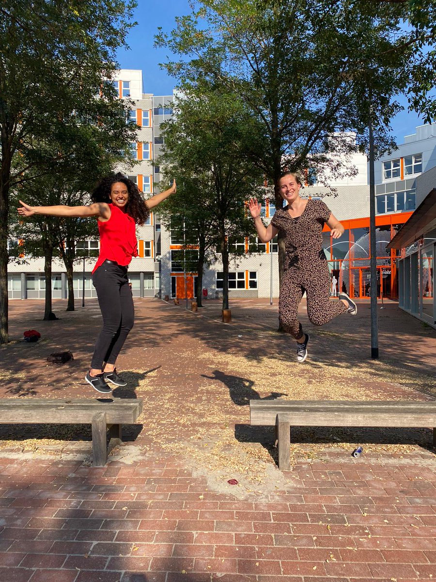 Academie van de Stad (@avdsalmere) on Twitter photo Gisteren was de kick-off van het stageproject StudentJobcoach Refugees! De studenten hebben kennis gemaakt met de nieuwkomers middels speeddaten. Op naar een mooi nieuw schooljaar! <a href="/almere/">almere</a> <a href="/WindesheimFlevo/">Windesheim in Almere (inactief)</a> <a href="/ROCvanFlevoland/">ROC van Flevoland</a> Gisteren was de kick-off van het stageproject StudentJobcoach Refugees! De studenten hebben kennis gemaakt met de nieuwkomers middels speeddaten. Op naar een mooi nieuw schooljaar! <a href="/almere/">almere</a> <a href="/WindesheimFlevo/">Windesheim in Almere (inactief)</a> <a href="/ROCvanFlevoland/">ROC van Flevoland</a>