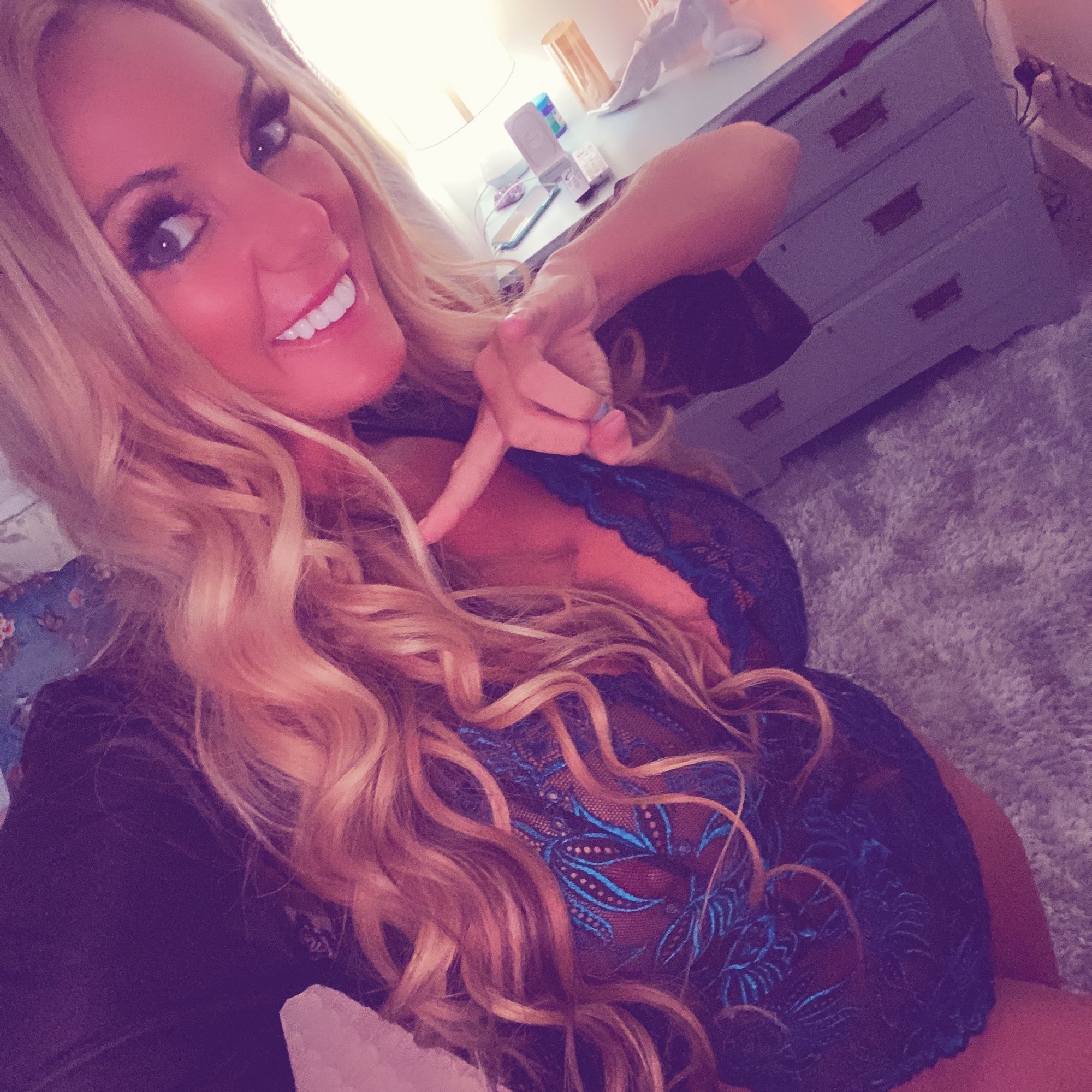 TW Pornstars - 1 pic. Stacey Saran. Twitter. Free movie anyone joining OnlyFans today. 2:28 PM