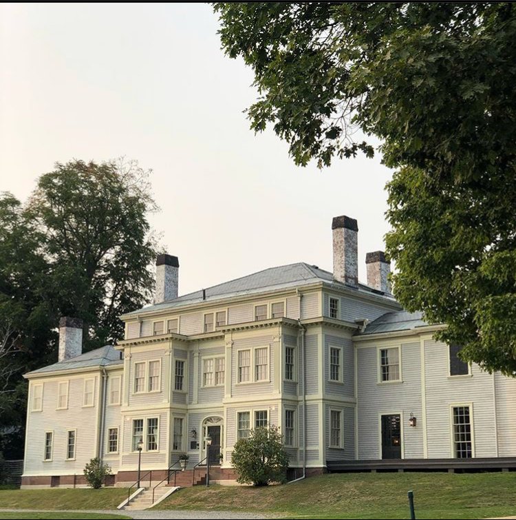 EastMeetsWestCaterer tweet media