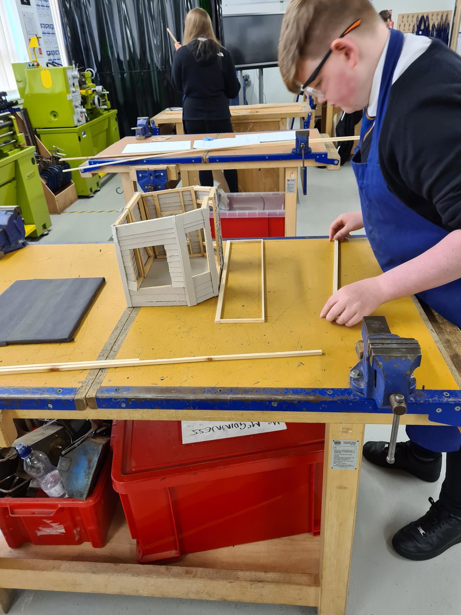 TechBrechin tweet picture