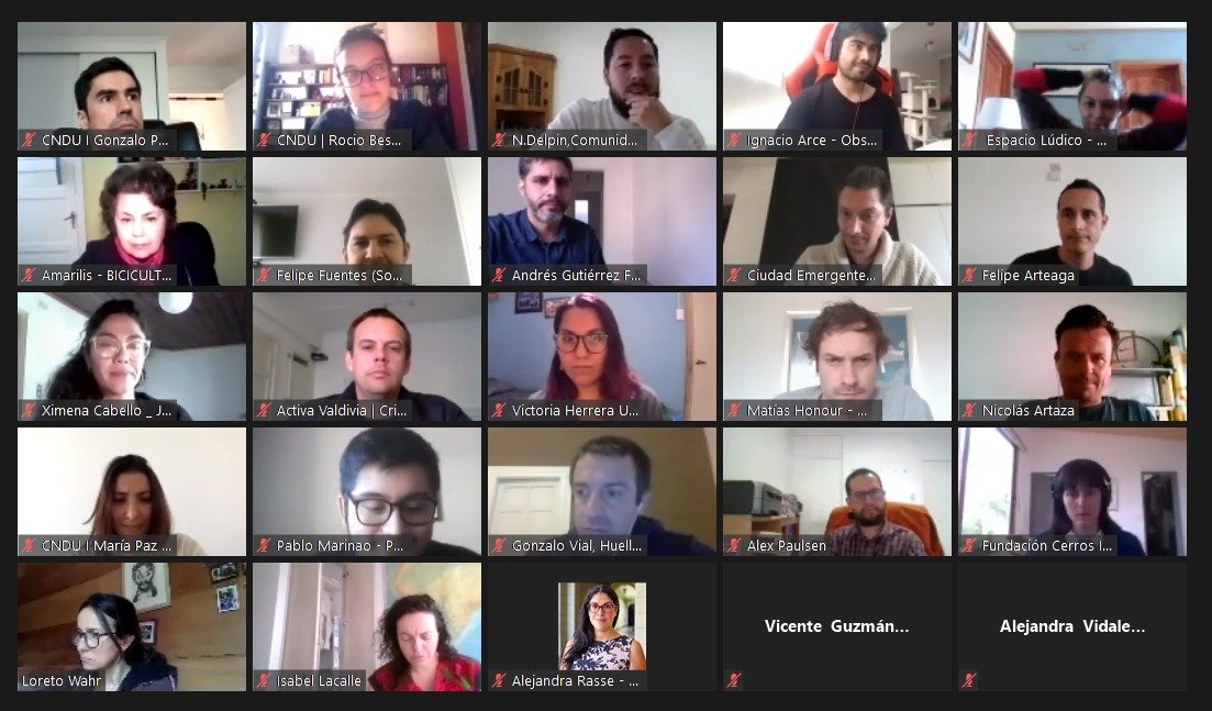 En una nueva sesión de la mesa de Organismos Ciudadanos, con más de 30 representantes, trabajamos y recogimos sus ideas y opiniones para propuestas de Regeneración Urbana y reactivación económica sostenible, y Ciudad y Cambio climático. Agradecemos su participación y compromiso.