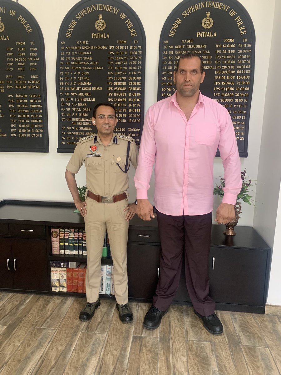 greatkhali's tweet photo. https://t.co/vMNhMa1khs