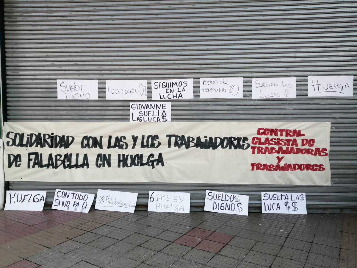 SFalabellaV's tweet photo. Gracias x el apoyo compañeros @Laollasindical @CentralClasista https://t.co/iv9ln3sd7H