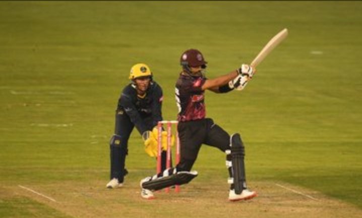 IHani56S's tweet photo. If Khamoshi k bad aane wala tufan had a face 👇👇
@babarazam258
#golden4yearsofbabar
#babarazam
#RiseandRise https://t.co/3O0BvlSixS