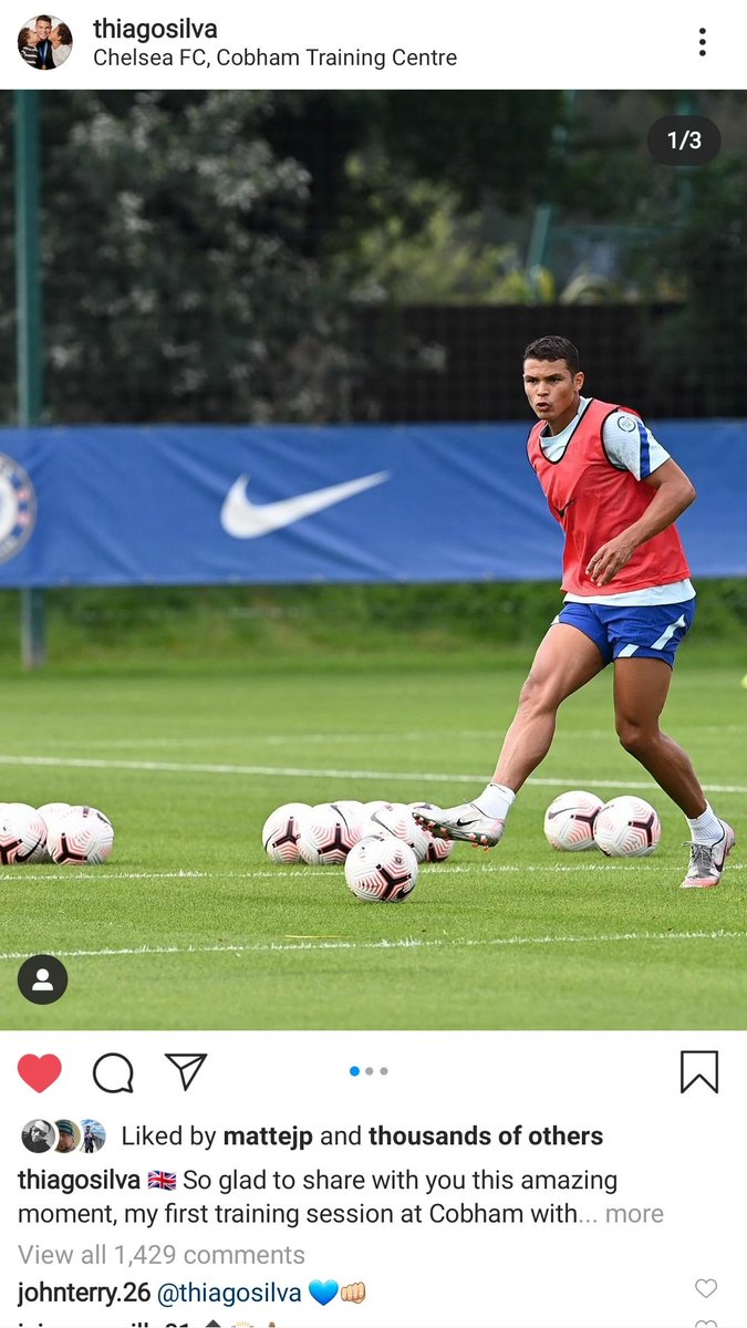 #OhhThiagoSilva at training today and #JohnTerry seems to be happy 💙😍