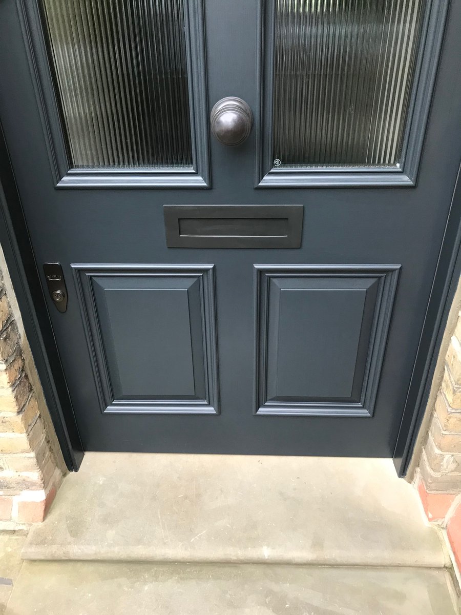 info_front's tweet photo. The Black Victorian door
#frontdoors #bespokefrontdoors #bespokedoors #doors #frontdoor #door #londondoor #frontdoorlondon #londonfrontdoor #accoya
https://t.co/RTxfqvEOeu https://t.co/LeJqvP1ejV