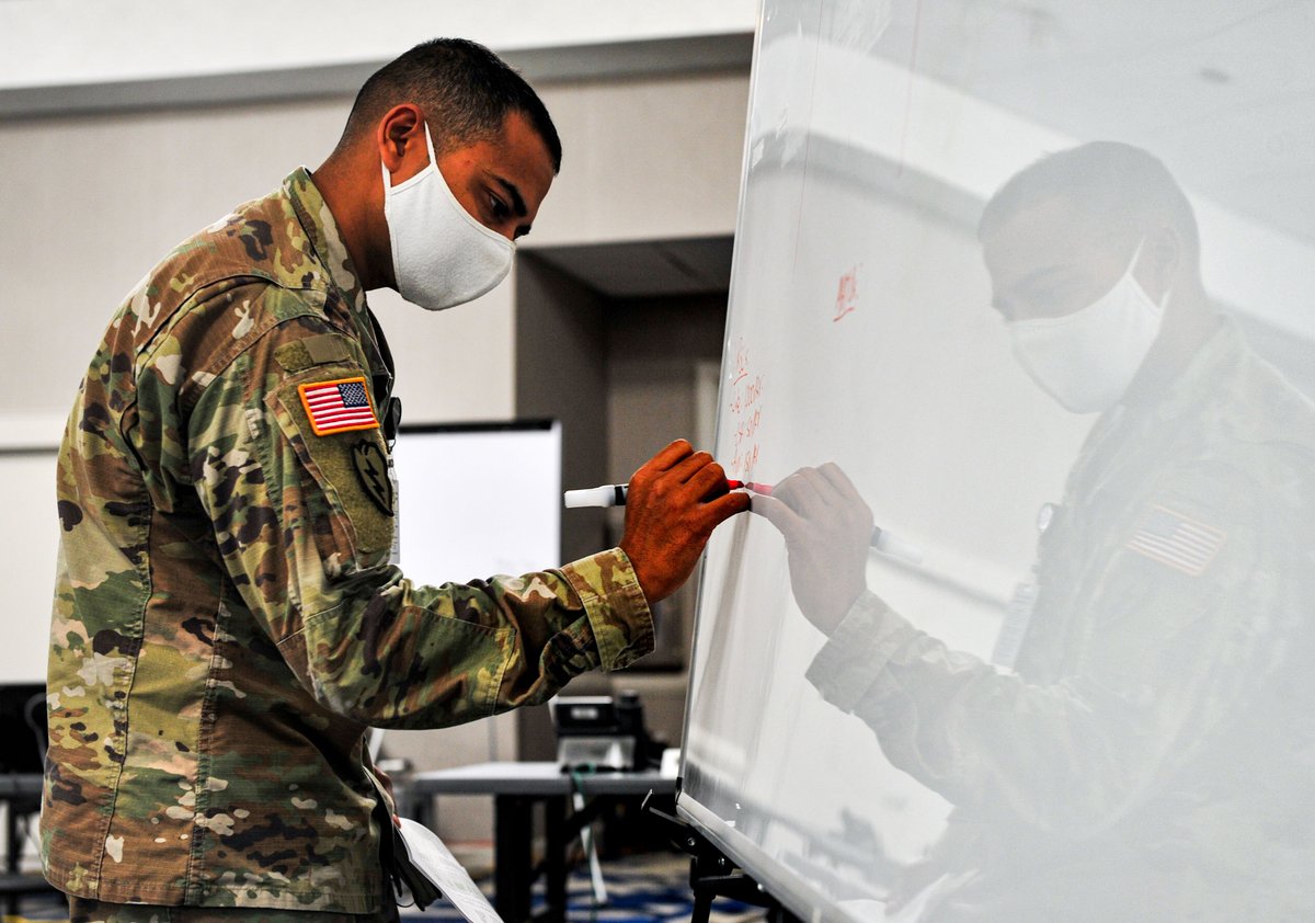 jtfcs's tweet photo. Personnel at JTF-CS managed many challenges and simulated scenarios today during the third day of Vibrant Response 20 Lite.
#VR20
#HomelandDefense
#WeHaveTheWatch
#InThisTogether https://t.co/F5rAncAJFm