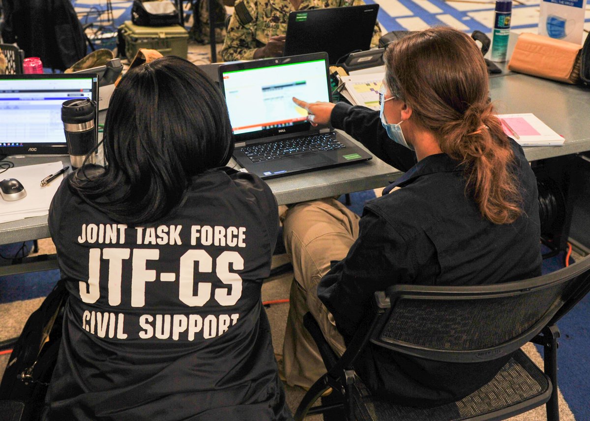 jtfcs's tweet photo. Personnel at JTF-CS managed many challenges and simulated scenarios today during the third day of Vibrant Response 20 Lite.
#VR20
#HomelandDefense
#WeHaveTheWatch
#InThisTogether https://t.co/F5rAncAJFm