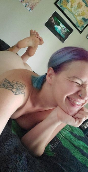 How am I this fucking cute y'all? I mean really 😋 https://t.co/SdvJxxFOuh<a href="/tag/mvsales"class="tags"><span>#mvsales</span></a>