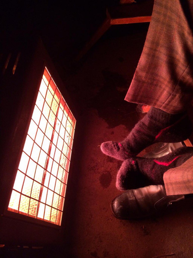 why did they have to take a picture of mads’ feet like this anyway let me help u warm those king 