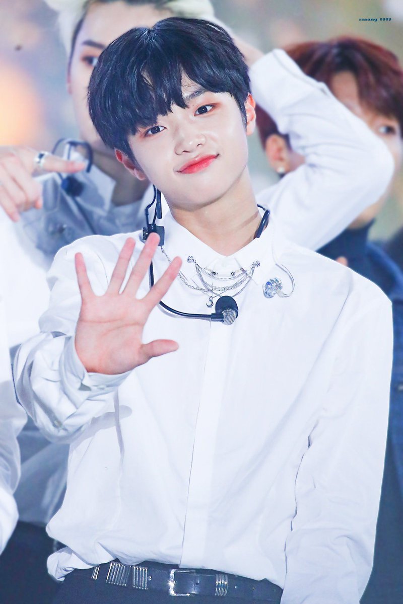 avranczy's tweet photo. Halo, aku newbie rp twt
Mutualan? Rt/like
Fambest? Dm aja

#roleplayer #roleplayerindo #rpworld #rootrp #rpkpop #mutualan https://t.co/xx7y4SYaiC