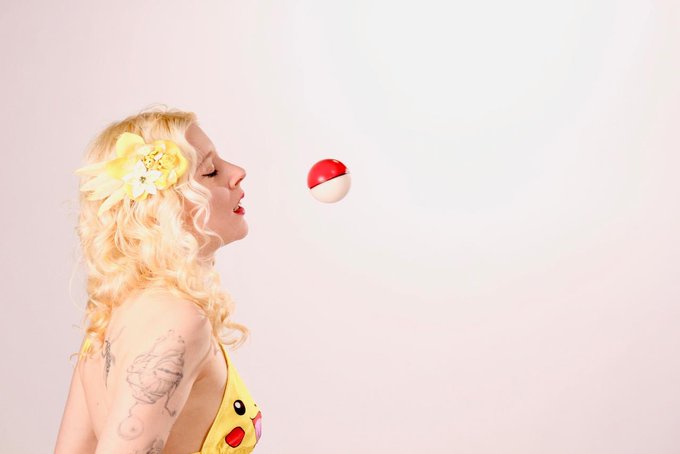 Sexy #pikachu sets are up on patreon, #manyvids and pornhub, links are in the bio! #pokemon #pokemoncosplay<a href="/tag/pikachu"class="tags">#pikachu</a><a href="/tag/manyvids"class="tags">#manyvids</a><a href="/tag/model"class="tags"><span>#model</span></a><a href="/tag/modelling"class="tags"><span>#modelling</span></a><a href="/tag/blonde"class="tags"><span>#blonde</span></a><a href="/tag/cosplayer"class="tags"><span>#cosplayer</span></a><a href="/tag/cosplay"class="tags"><span>#cosplay</span></a>