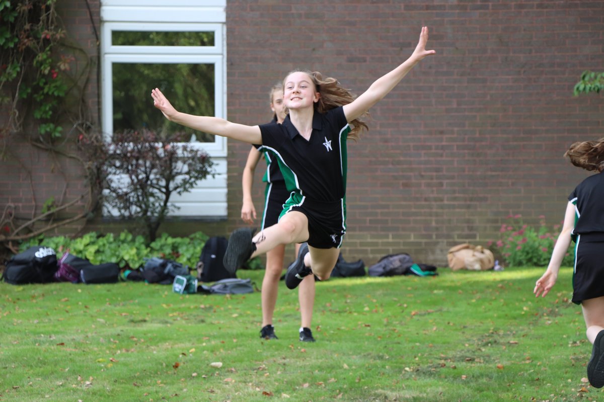 boxhillschool's tweet photo. Great to see our students enjoying the sunny afternoon yesterday during activities! #BoxHillActivities https://t.co/W0nqIO3uPf
