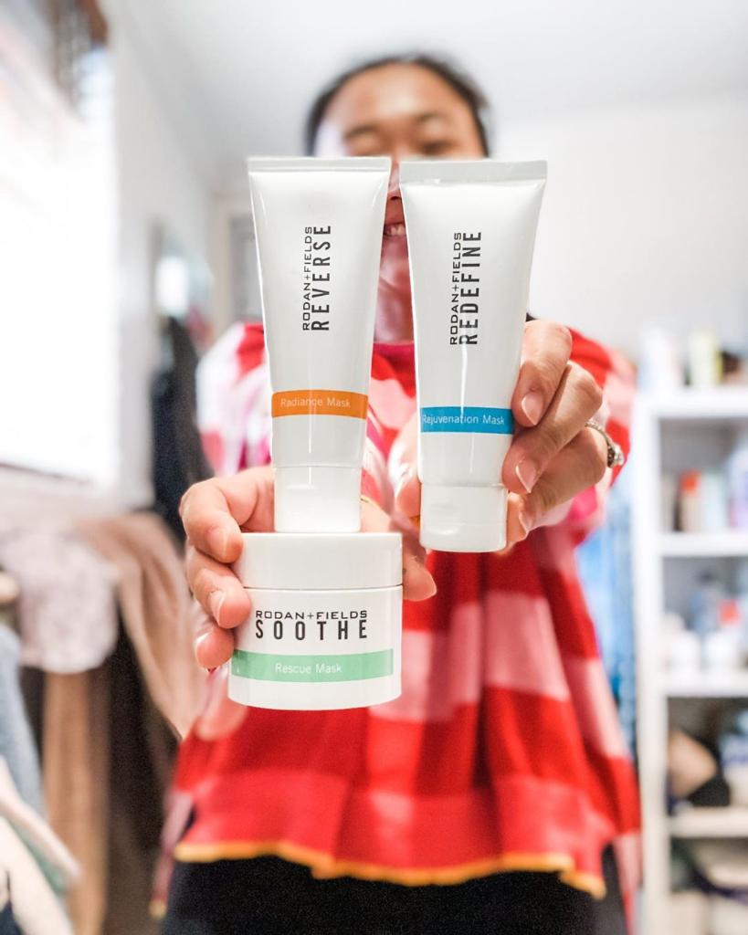 RodanFieldsHQ's tweet photo. Not sure which #FaceMask would be best for your skin? Try combining our masks, targeting your trouble areas with a mask designed to treat that unique #Skincare issue! Let us know how you #MixNMask!
Shop Now: https://t.co/I0f5Lwhx6q
πΈ R+F Independent Consultant: Amanda Christie https://t.co/oYz9odihmU