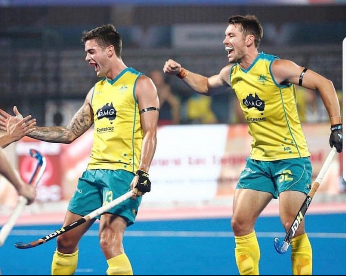 Throwback Thursday to when there was international hockey on.. We can't wait for international hockey to be back. How about you guys?  #usethebest #teamJDH #fieldhockey #hockeystick