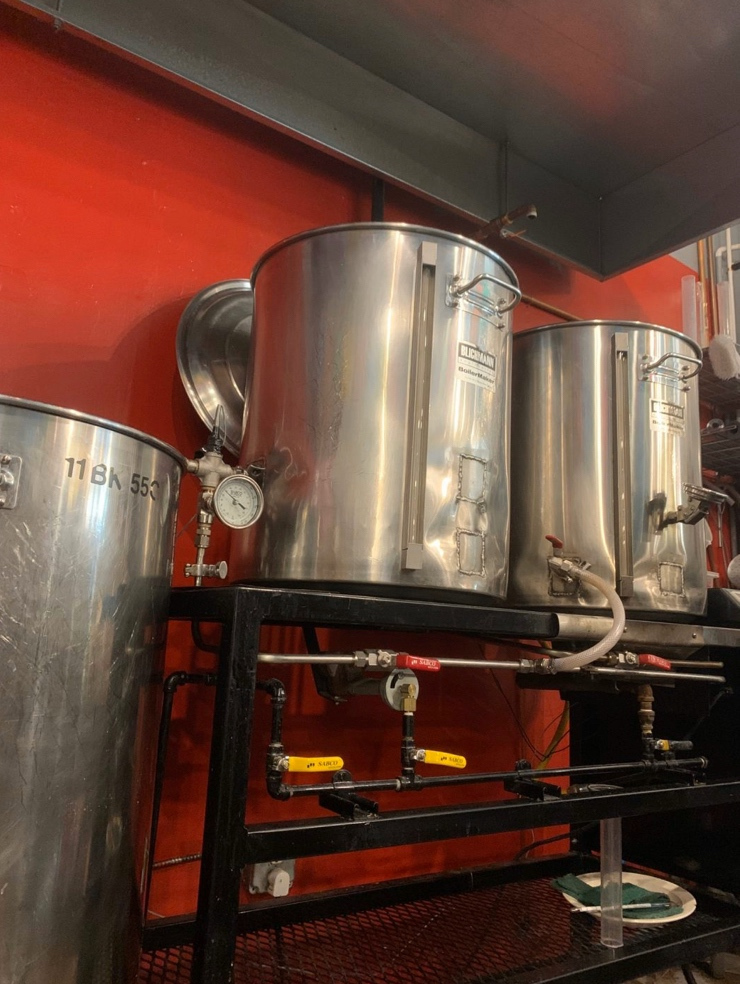 FueledByHops's tweet photo. Any homebrewers in the house?
Read more about the vitality of homebrewing here π https://t.co/aN3QEQ87kF
#homebrewers #homebrewnation #craftbeergeek #beerstagram #askabrewer #craftbeernotcrapbeer #craftbrew #prost #cheers #aspiringbrewer #goforit https://t.co/SF6AReBFv1
