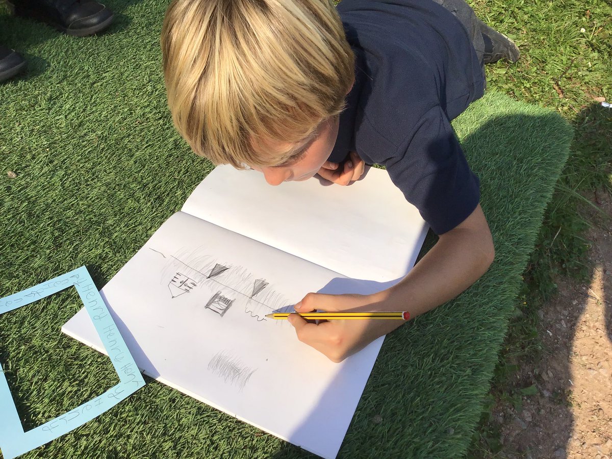 GoodrichCESch's tweet photo. Woodpeckers have been developing their sketching skills today. First they started with continuous lines and then used view finders to find interesting aspects of our environment to sketch. #GSwoodpeckers #GSart https://t.co/a5oVlm9Bwv
