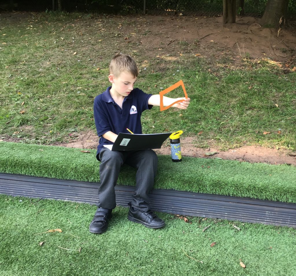 GoodrichCESch's tweet photo. Woodpeckers have been developing their sketching skills today. First they started with continuous lines and then used view finders to find interesting aspects of our environment to sketch. #GSwoodpeckers #GSart https://t.co/a5oVlm9Bwv