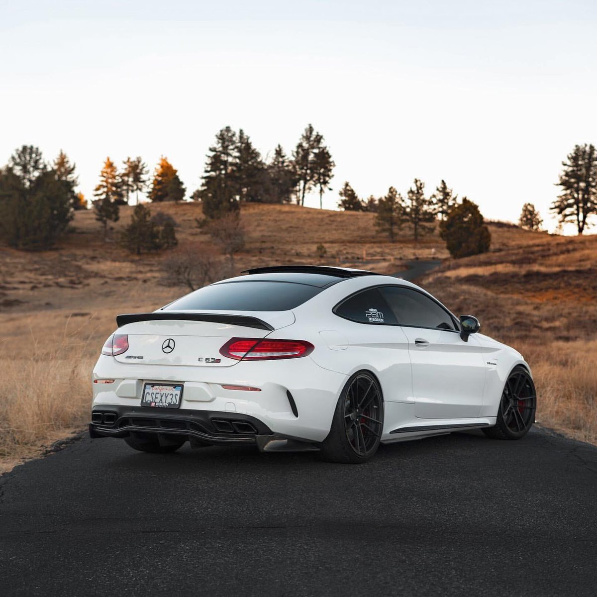 carpxrnpicx's tweet photo. C63s AMG https://t.co/tZewwDgviQ