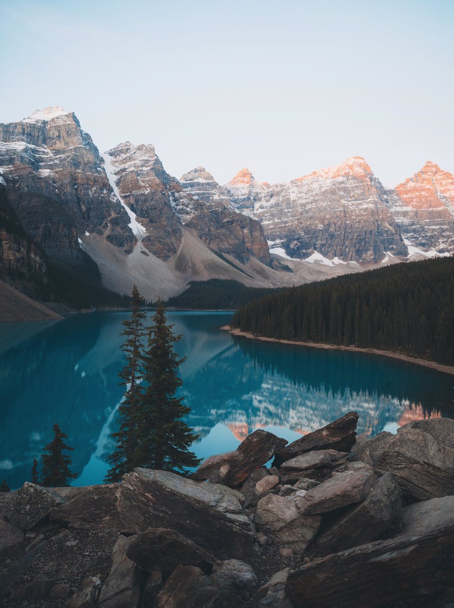 Jonahmoose's tweet photo. The moment the borders open I’m heading back to Banff! Who’s coming along? https://t.co/kkaWMVsOAu