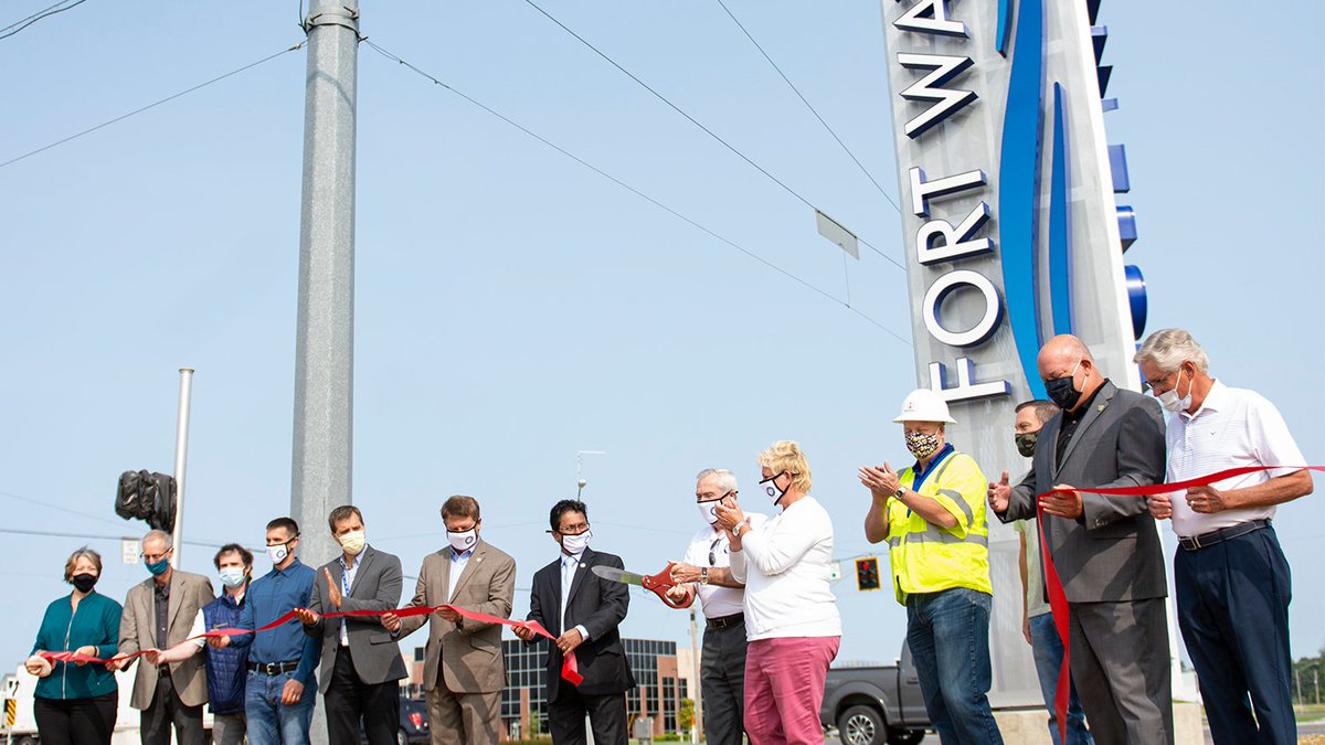 CityofFortWayne's tweet photo. Today, @MayorTomHenry and community officials cut ribbon to mark the completion of improvements to Ardmore Avenue leading to @flyfwa. https://t.co/XrpBEGKqsr https://t.co/vdNulhZdVo