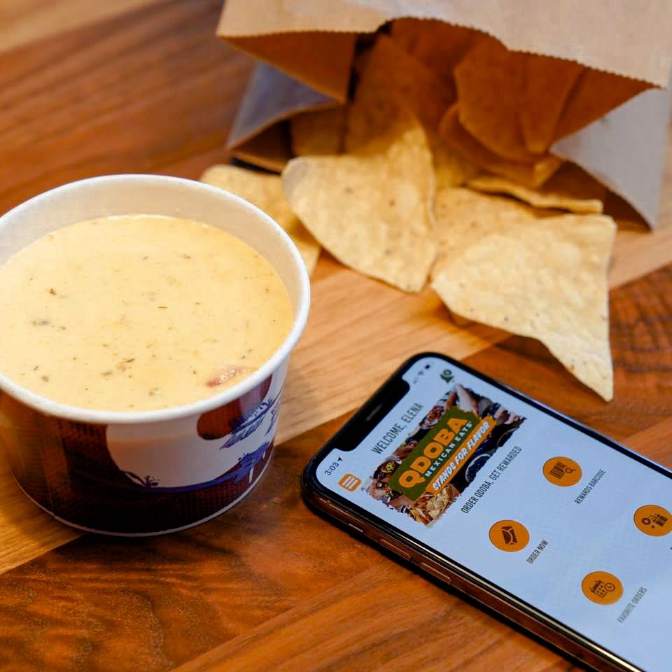 QdobaWpg's tweet photo. \For tomorrow only, we are giving away Free Chips and Queso to every curb-side order placed at https://t.co/NedRduAbAI or through the QDOBA app. Place a curbside order at ANY Winnipeg location and we will throw in an order of chips and Queso on us. Get Rewards and no fee's. https://t.co/QQhQ1txx05