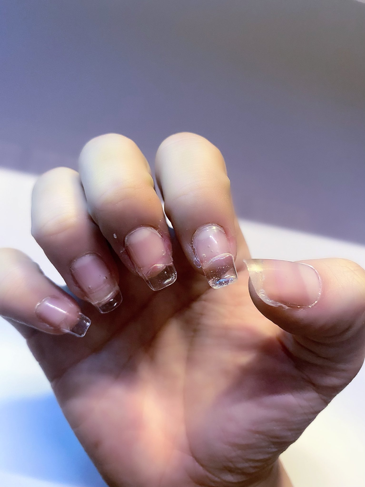 飴宮あい 自爪がグロか ってくらい深爪の人間なんですけど セルフスカルプ案外簡単にできた あとスカルプしたことにより自分 はめちゃくちゃ平爪でトップライン 高い位置 がないということを知った こんくらい長さ出してる T Co Av32nxen5e