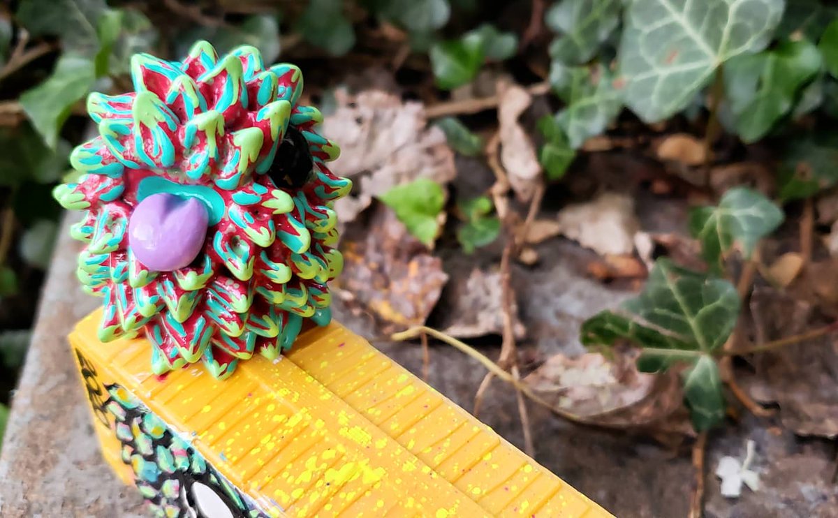 MajicMonsters's tweet photo. Monster train!
#artoftheday #artcollector #toycollector #arttoy #artlife #paintmarker #monster #customtrains #handmade #popart #vinyltoy #streetart #graffiti #trainart #majicmonsters #modeltrains #train #originalart #painting #graffiti #traingraffiti #toys #designertoy #art https://t.co/AGEFL1DilW