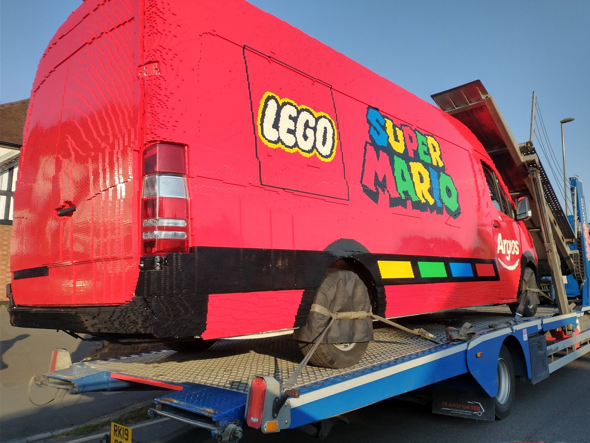 IzzyPH24's tweet photo. @LEGO_Group @Argos_Online wow wonder what lucky van driver is going to be driving this #legofan #legonews #lego #legovan https://t.co/umhdLHqTxh