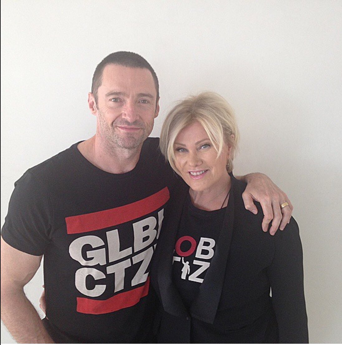 JackmansLanding's tweet image. It’s National Working Parents day today and these are two of the best. 💞 #hughjackman #deborraleefurness #adoptchange #globalcitizen #nationalworkingparentsday2020 📸 Hugh Jackman