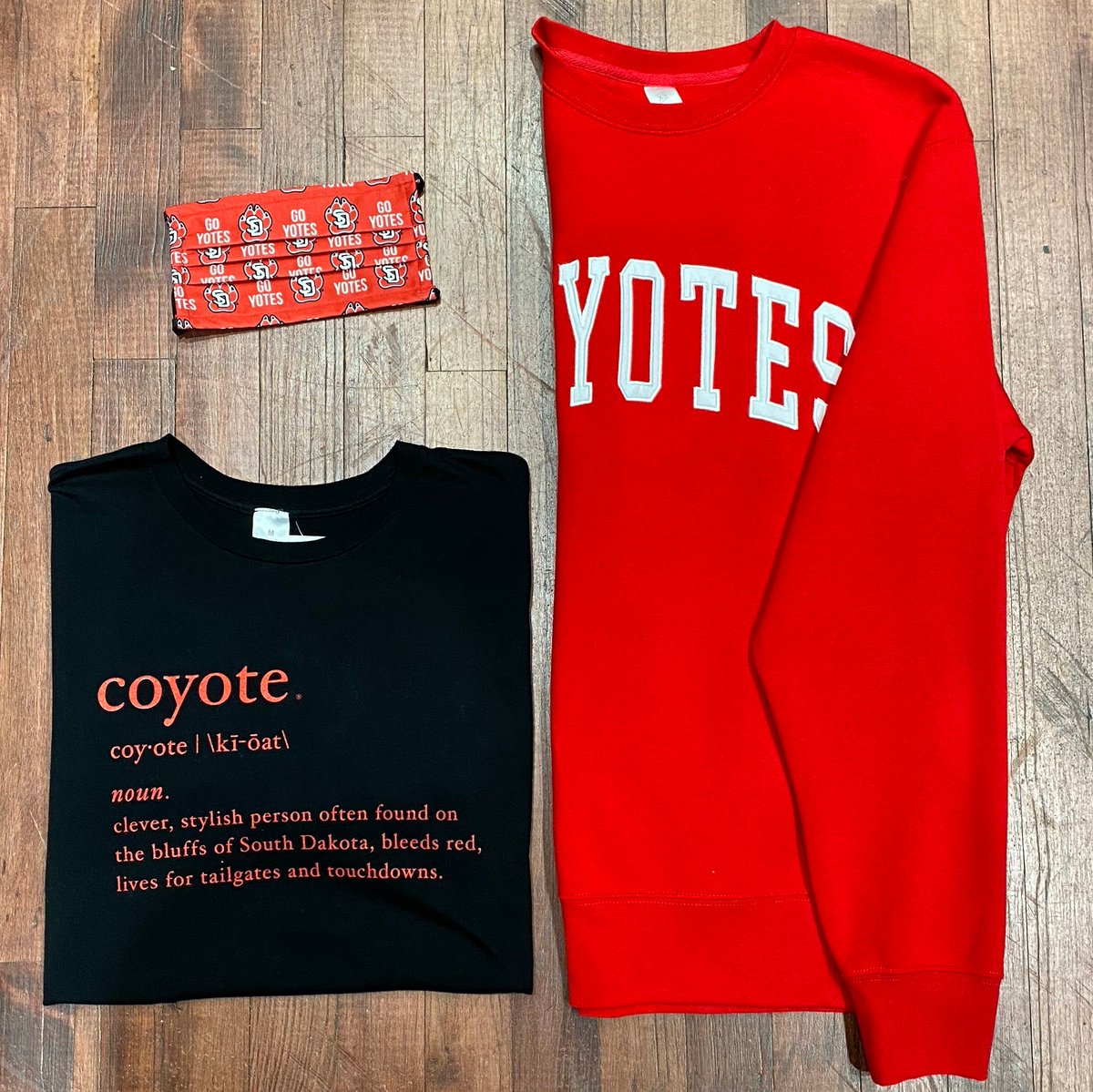 This #WhatToWearWednesday shop this look and get 10% OFF this black Coyote definition tee❗️Use code 'WWWednesday' to get 10% OFF, limited supply available, shop while they last!  👉yote.us/2ZJrTlD #ShopCharlies #CharliesYoteGear