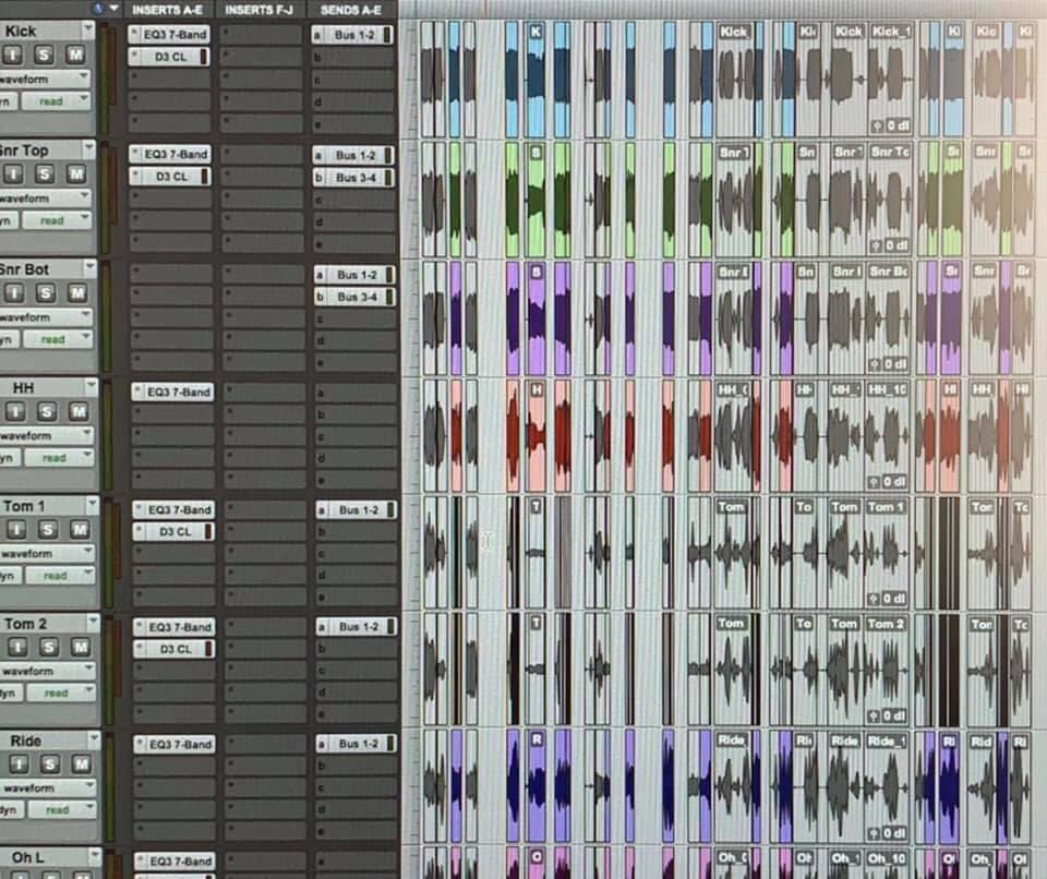 ShowerWithGoats's tweet image. Something mysterious is going on! Stay tuned as this mystery is unraveled. 🧐😮