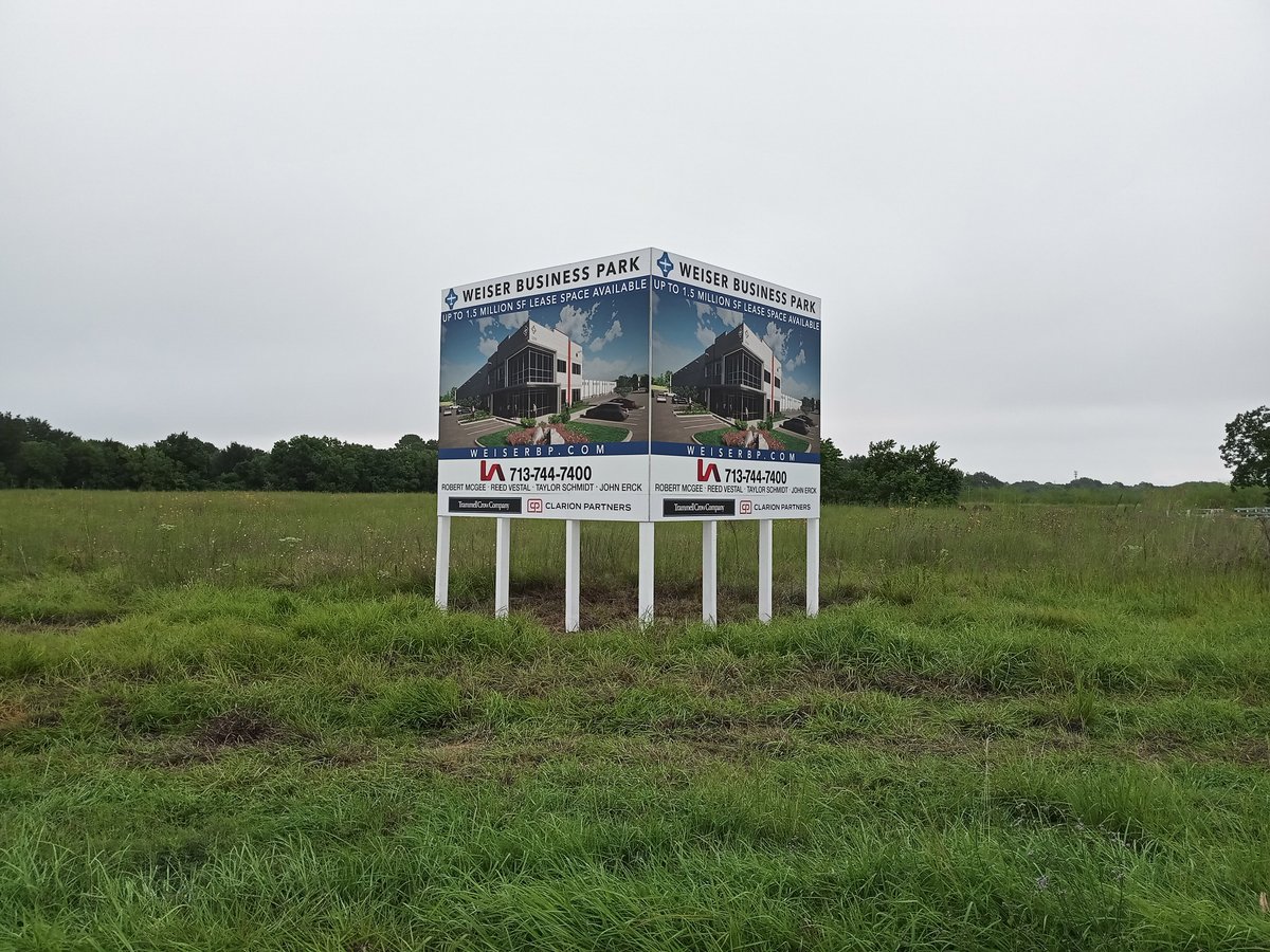 SignsTasman's tweet photo. @LeeAssociateHOU  represented  @TrammellCrowCtr  &amp; Clarion Partners on a purchase of Weiser Airport in Cypress, TX. , one of the largest land transaction of 2019.  TASMAN Signs produced and installed the 8x12 VS signs on location for their advertising needs. Great Job! #branding https://t.co/SIbI0XHood