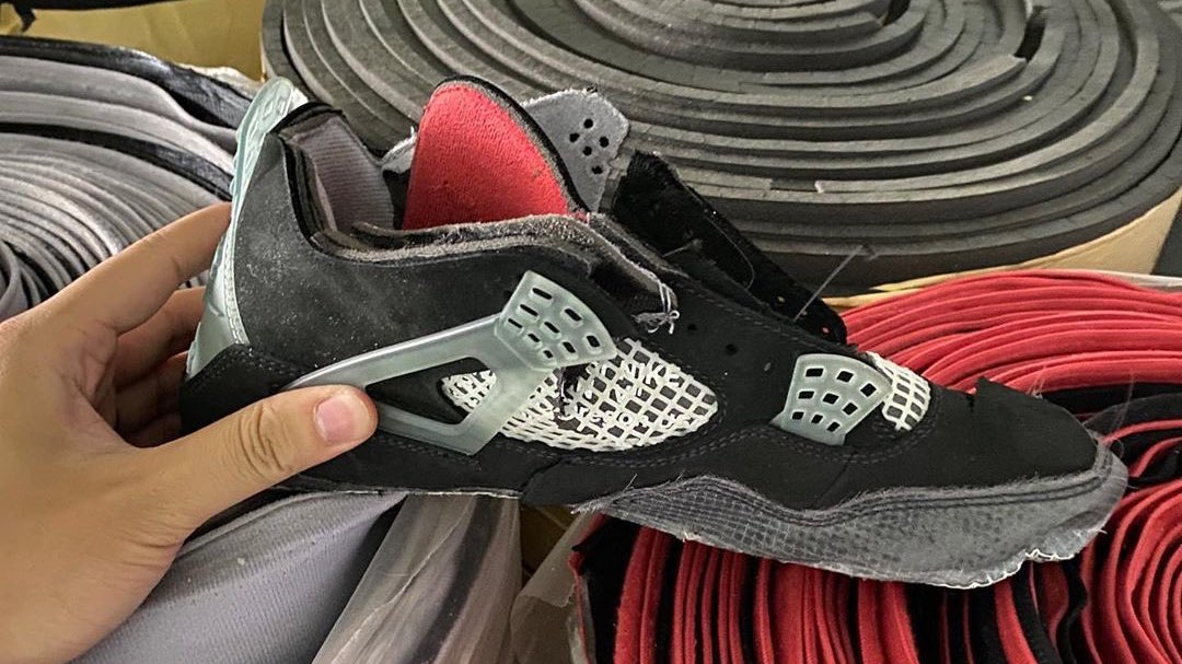 SAINT on X: Air Jordan 4 x Off-White “Bred” Production Has Begun😉   / X