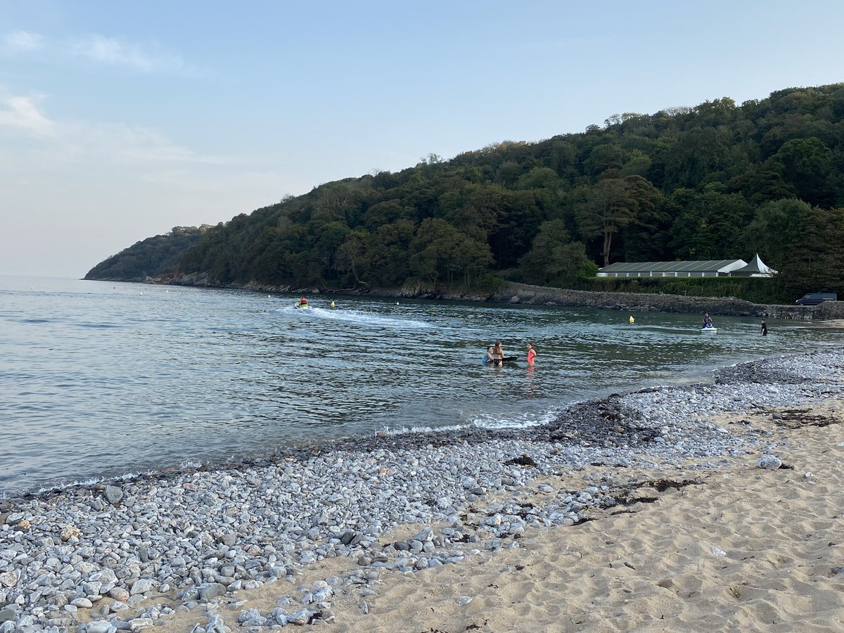 jeansaunders2's tweet image. Just what I needed after a long day of teams meetings ! Bliss #latesummersun #oxwichbay #gower