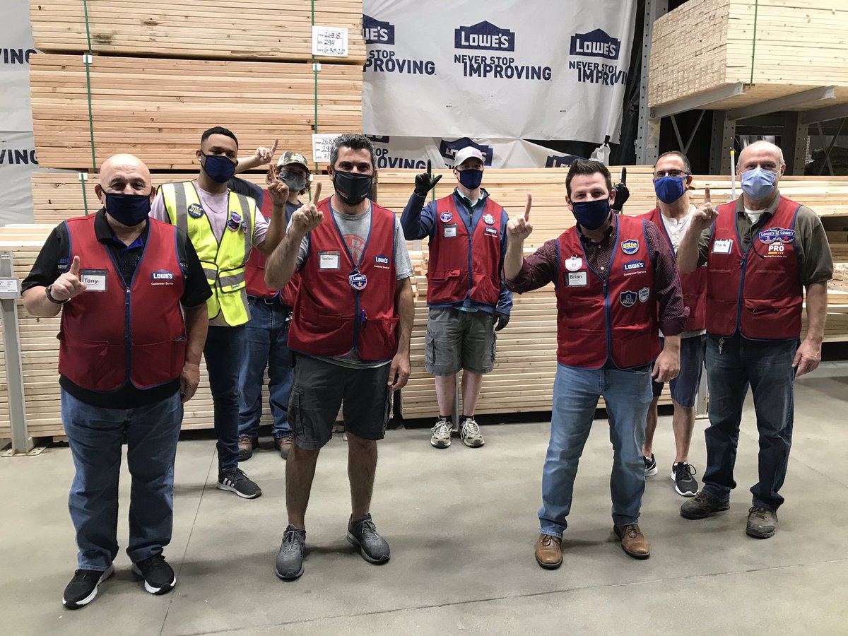 Lowes #1914 #BEASTMODE tweet media