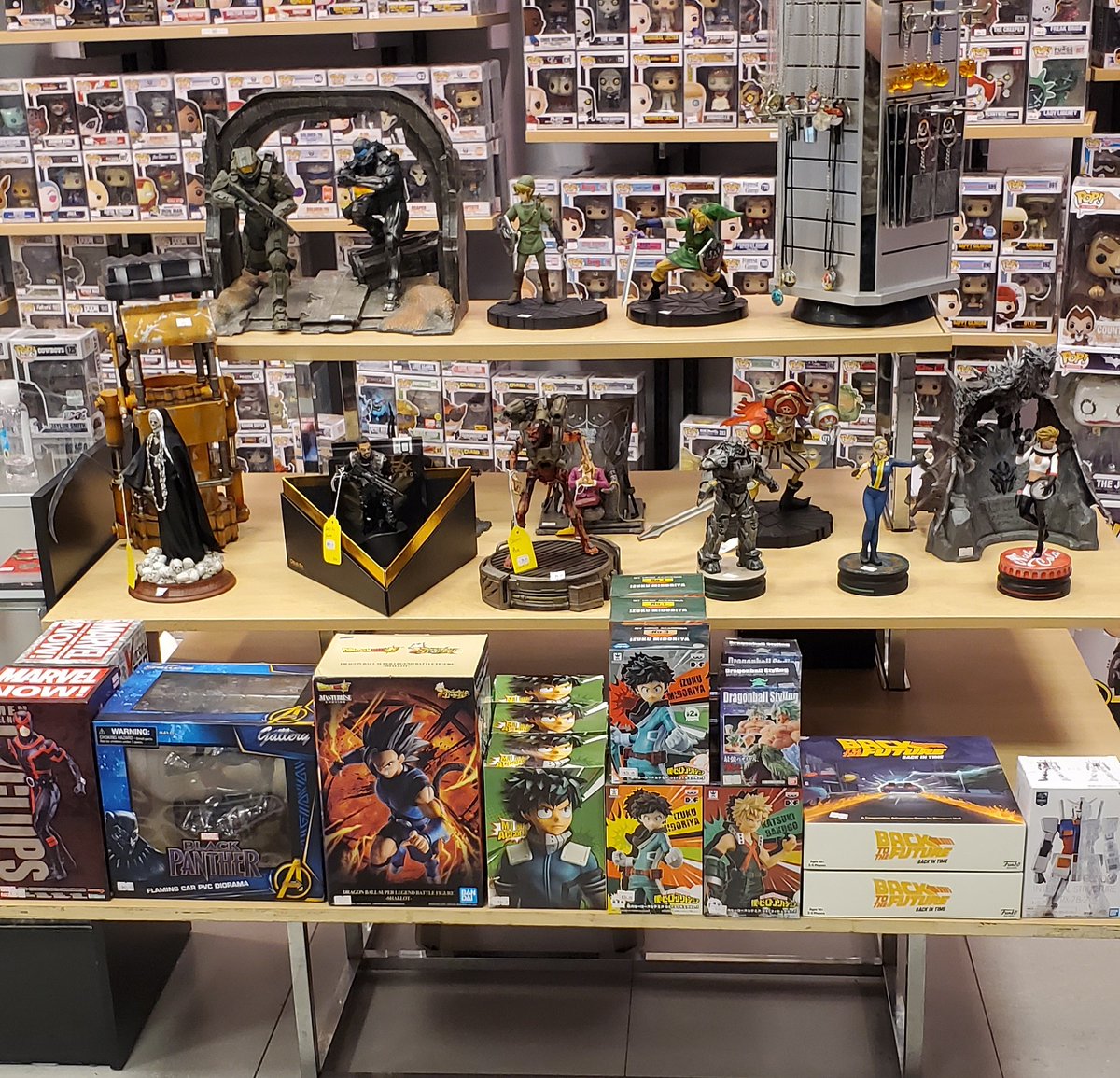 PopCultureTexas's tweet photo. Check out our Store at Shops at Willow Bend in Plano
https://t.co/WARu6UuMck 

#popculture, #funkopop, #funko, #rickandmorty, #DragonBallz, #popculturecollectibles, #dbz, #anime, #animation, #fairytail, #marvel, #dccomics, #cosplay, #naruto, #manga
#dragonball #myheroacademia https://t.co/PCPOqNRLRG