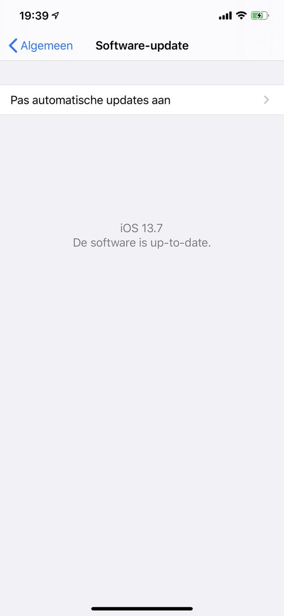 Remco2904's tweet photo. Nog steeds aan het wachten op #iOS14 #AppleEvent release zou rond 19:00 uur zijn. Blijven #refreshen https://t.co/zTLzcP2jRM