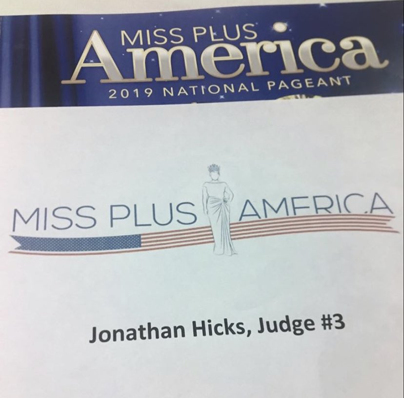 Augmented6th's tweet photo. ONE year ago (right after I was crowned) I judged my first national pageant...times flies 😳
#BUILD https://t.co/SZrxnYaKRt