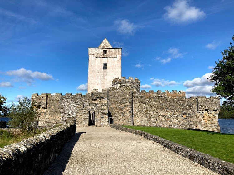 Doe Castle was erected by the McSweeney kings in about 1420. 13 kings ruled there. A McSweeney fortification. This fine edifice is open to the public & marks the palimpsest of Irish history.